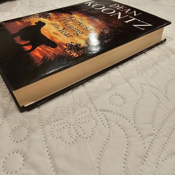 Dean Koontz "The Darkest Evening Of The Year" Hardcover 2007 Bantam Book - Picture 8 of 10